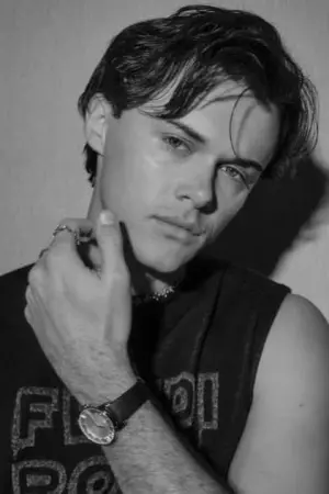 Фото Кристофер Брайни #68949