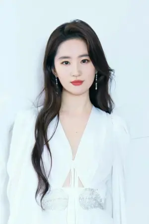 Фото Лю Ифэй (Liu Yifei) #40051