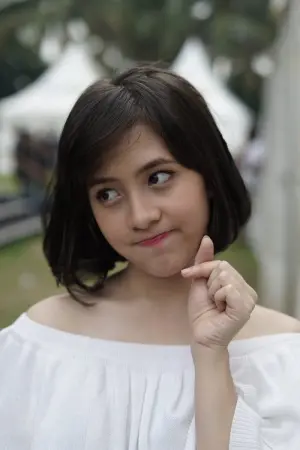 Фото Адхисти Зара #129543