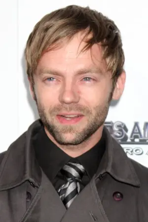 Фото Эстебан Пауэлл #90155