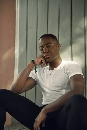 Фото Шути Гатва #4613