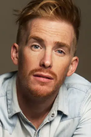 Фото Майкл Уолли #89425