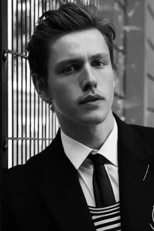 Фото Гаррис Дикинсон (Harris Dickinson) #327960