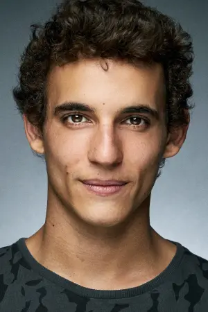 Фото Мигель Эрран (Miguel Herrán) #102753