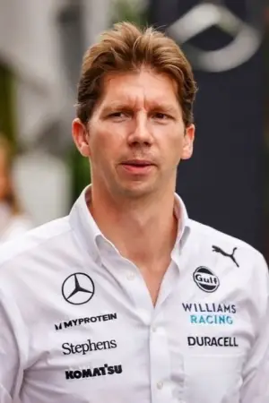 Фото Джеймс Воулз #358349