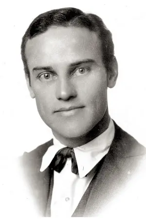 Фото Уорнер Ричмонд #143700