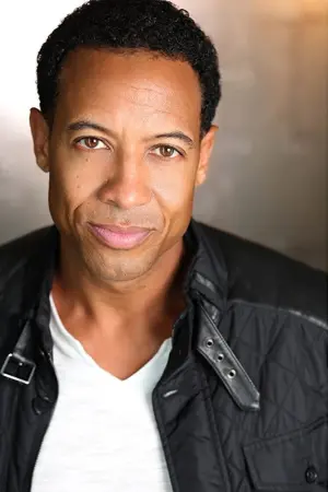 Фото Томас Энтони Джонс #243498