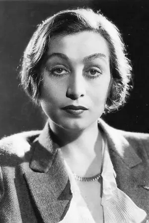 Фото Алин МакМахон (Aline MacMahon) #259138