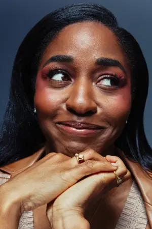 Фото Айо Эдебири (Ayo Edebiri) #4953