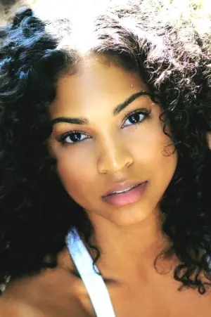 Фото Аэриэль Миранда #53595