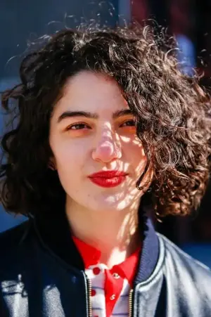 Фото Эмма Селигман (Emma Seligman) #24014