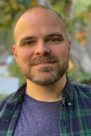 Фото Кайл Патрик Альварес #71753