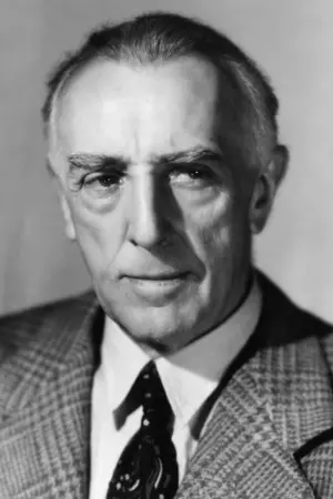 Фото Уолтер Хэмпден #100879