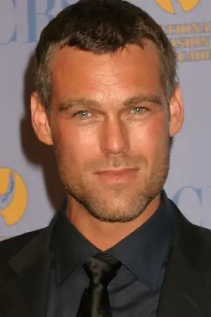 Фото Грейсон МакКоуч #28465