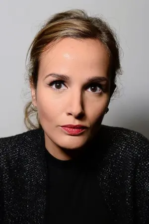 Фото Джулия Дюкурно #73165