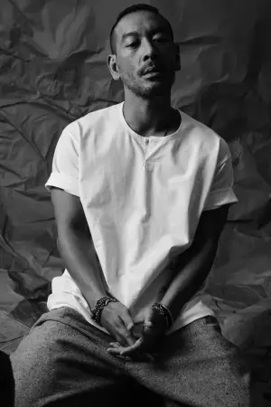 Фото  (Juno Mak) #338297