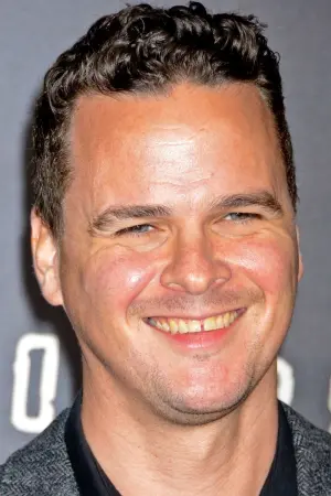 Фото Джоби Харольд #4320