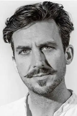 Фото Мюррей Лаклан Янг #105018