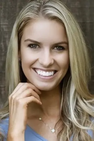 Фото  (Emily Creighton) #254078