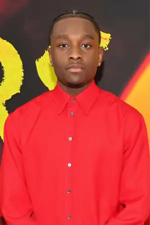 Фото Майлз Кэйтон #357809