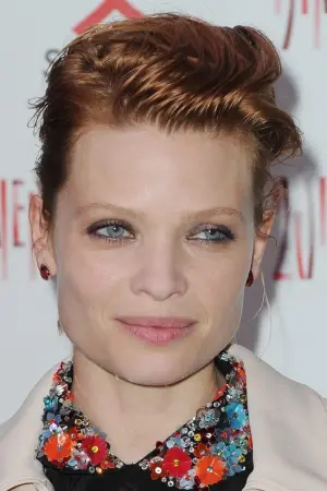 Фото Мелани Тьерри (Mélanie Thierry) #7371