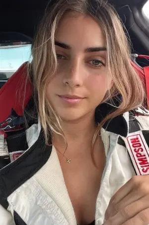 Фото Эмилия Хартфорд (Emelia Hartford) #4445