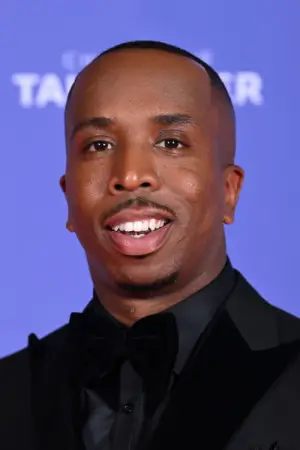 Фото  (Kiell Smith-Bynoe) #345484