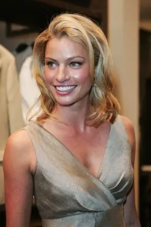 Фото Кристи Хинце #237990