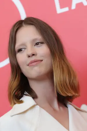 Фото Миа Гот (Mia Goth) #38831