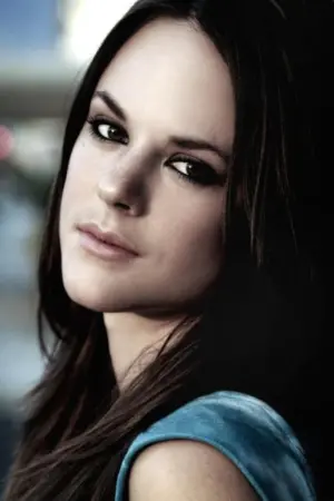 Фото Сара Батлер (Sarah Butler) #290598