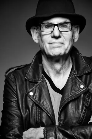 Фото  (Liberty DeVitto) #351220