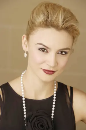 Фото Сэмэр Армстронг (Samaire Armstrong) #38143
