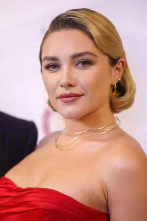 Фото Флоренс Пью (Florence Pugh) #2829