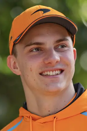 Фото Оскар Пиастри #358323