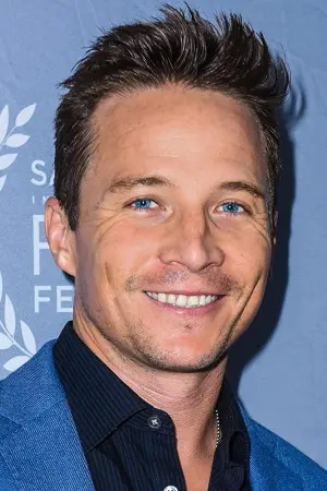 Фото Трэвис Аарон Уэйд #28244