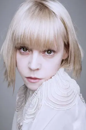 Фото Антония Кэмпбелл-Хьюз (Antonia Campbell-Hughes) #40473