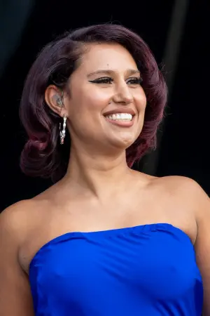 Фото РЭЙ (RAYE) #138205