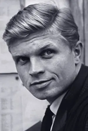 Фото Волк Рилла (Wolf Rilla) #125845