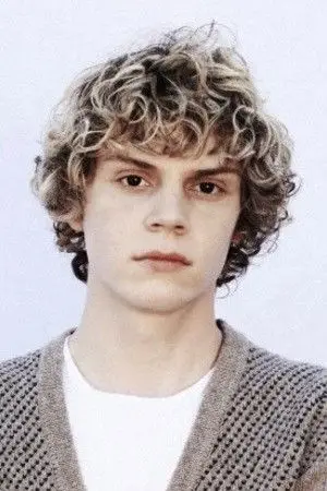 Фото Эван Питерс (Evan Peters) #326458