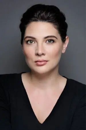 Фото Тейлор Дженкинс Рид #332011