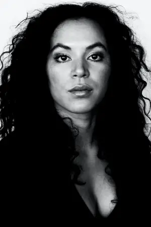 Фото  (Aldís Amah Hamilton) #382933