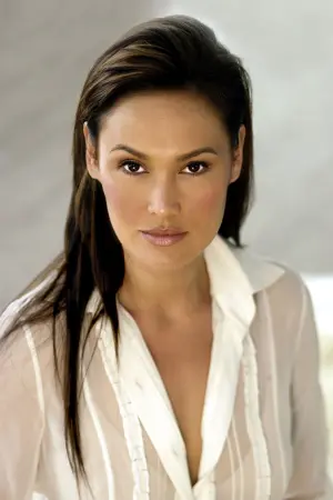 Фото Тиа Каррере (Tia Carrere) #40291