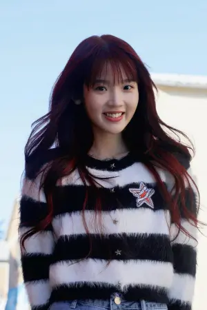 Фото  (Zhang Miaoyi) #303399