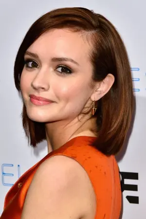Фото Оливия Кук (Olivia Cooke) #29857