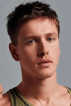 Фото Гаррис Дикинсон (Harris Dickinson) #327963