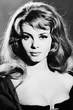 Фото Мишель Мерсье (Michèle Mercier) #201083