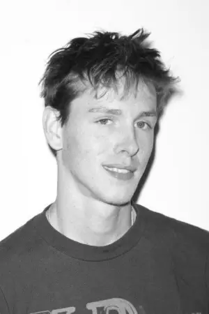 Фото Гаррис Дикинсон (Harris Dickinson) #327952