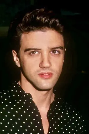 Фото Майкл Сент-Джерард #334329