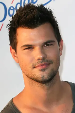 Фото Тейлор Лотнер (Taylor Lautner) #16776