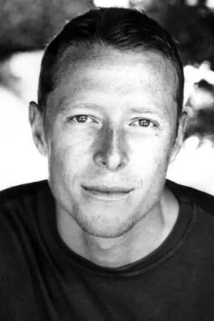 Фото Адриан Реймент #209115